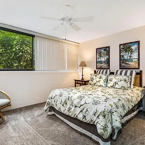 https://kona-makai-2-102.hotelsinhawaii.org